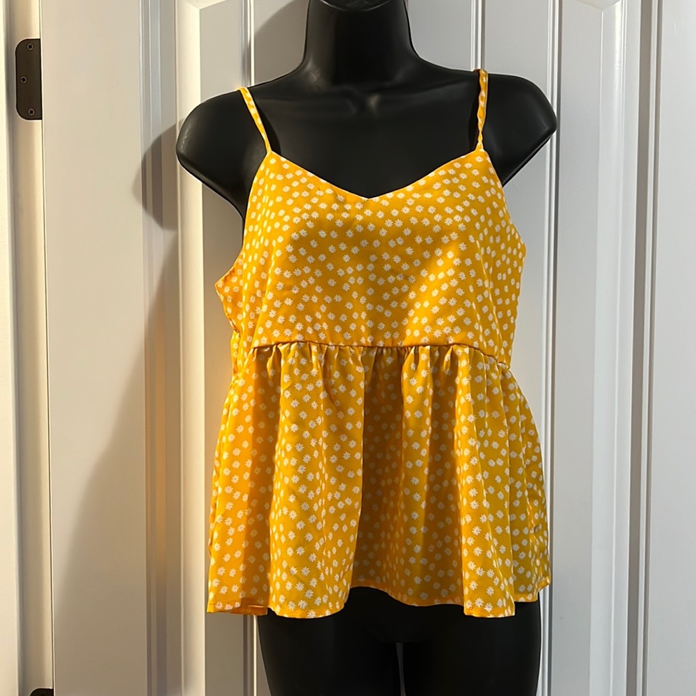 Shein summer daisy yellow tank
